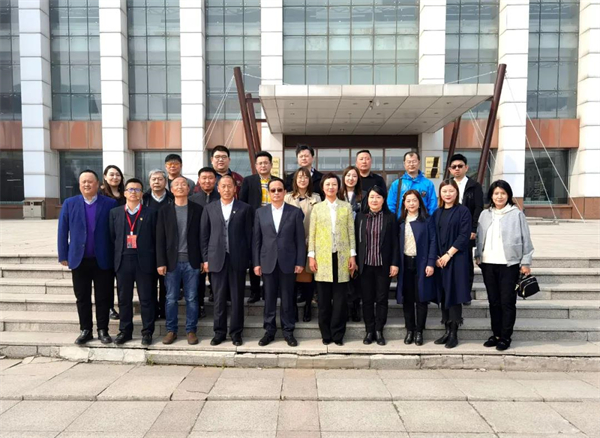 大慶民進(jìn)基層組織開(kāi)展大慶精神鐵人精神參觀(guān)學(xué)習(xí)活動(dòng)